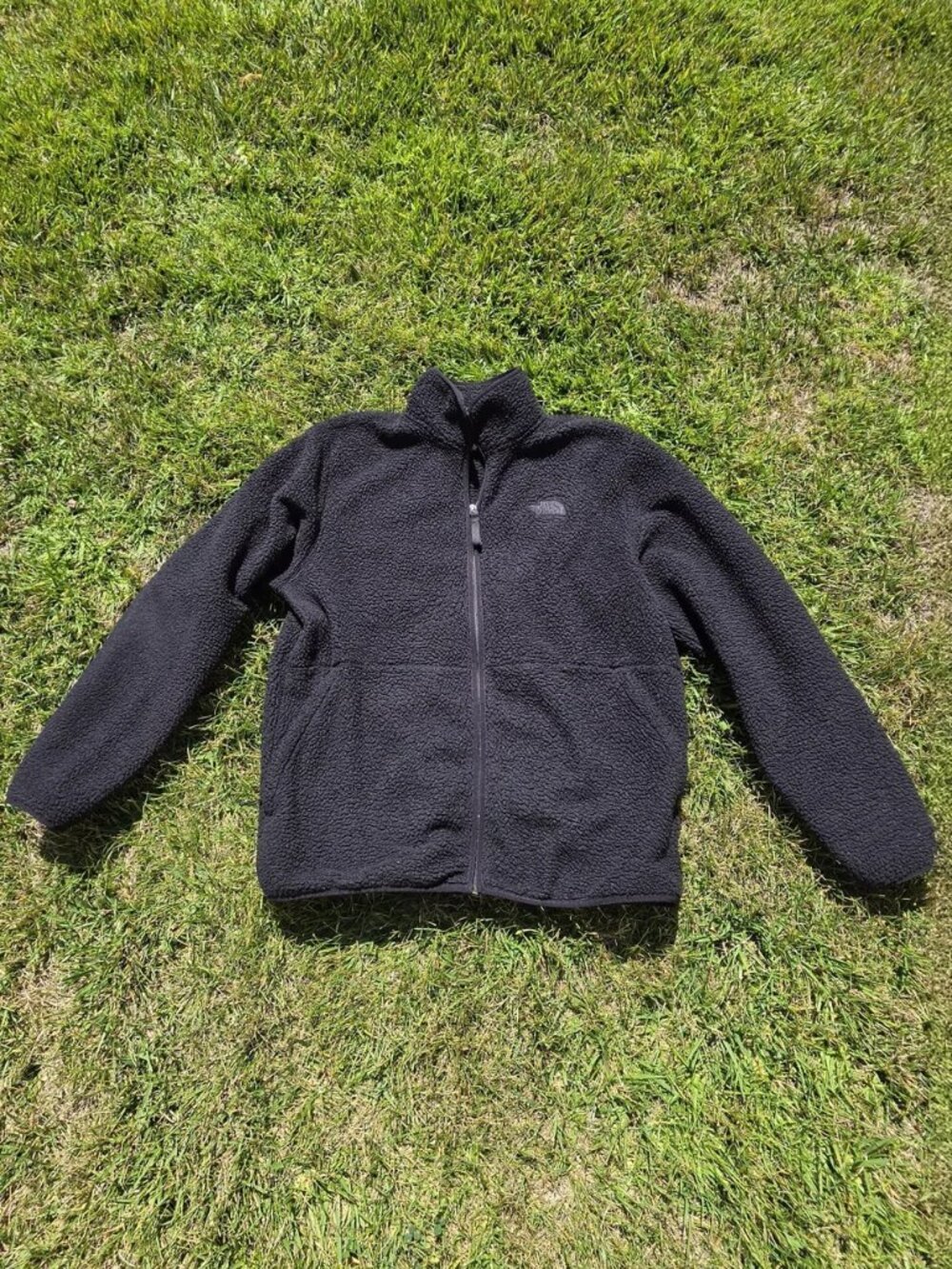 The North Face. Black Sherpa Fleece Zip Jacket. Size L